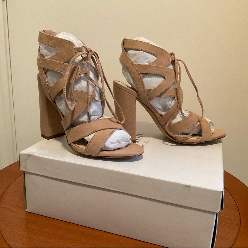 NWT Blush pink strap heals